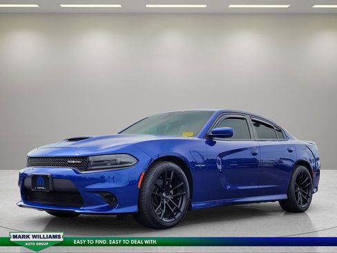 Used 2022 Dodge Charger R/T RWD image 8