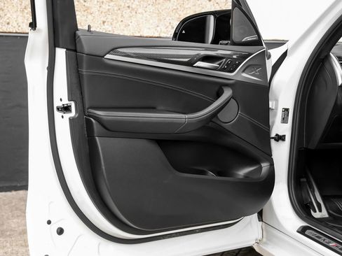 Used 2023 BMW X3 M image 48