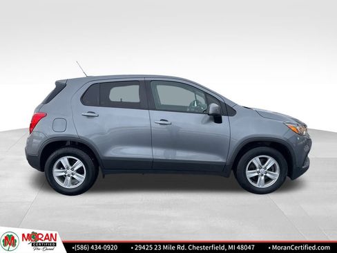 Used 2020 Chevrolet Trax LS image 6