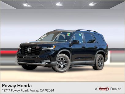 Used 2025 Honda Pilot TrailSport