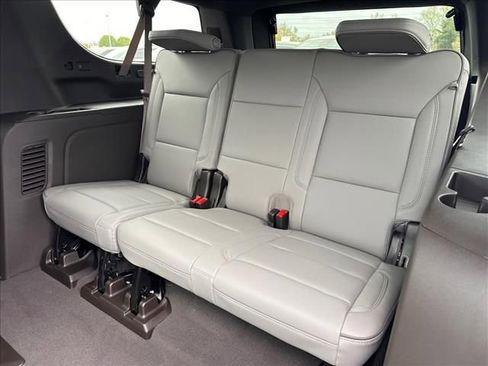 New 2026 GMC Yukon XL Elevation w/ Elevation Premium Package AWD/4WD image 23
