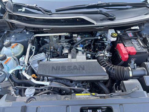 Used 2026 Nissan Rogue SL FWD image 30