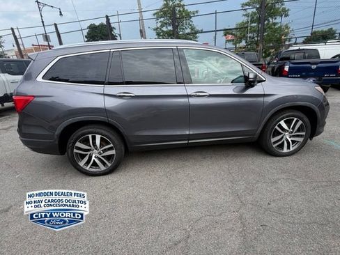 Used 2018 Honda Pilot Touring image 8