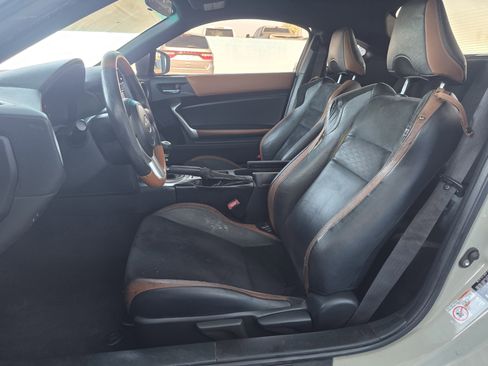 Used 2016 Scion FR-S RWD image 9