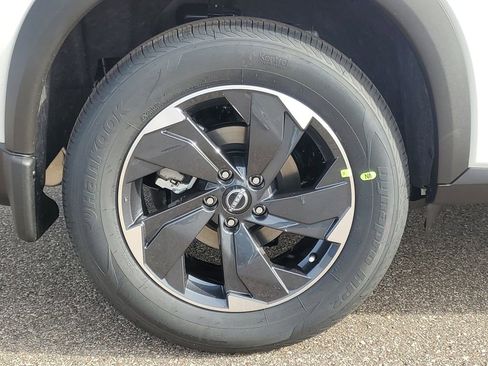 New 2026 Nissan Rogue SV image 5