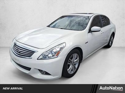 Used 2011 INFINITI G37 Journey w/ Premium Pkg