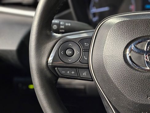 Used 2024 Toyota Corolla SE image 26