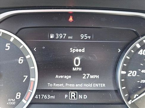 Used 2022 Nissan Frontier SV RWD image 12