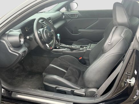 Used 2023 Toyota GR86 Premium RWD image 21