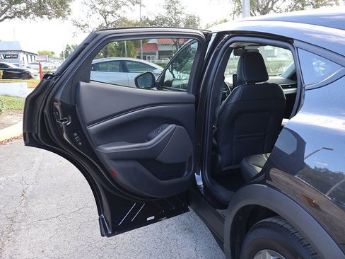 Used 2022 Ford Mustang Mach-E Select image 24