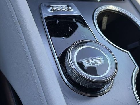 Used 2026 Cadillac Vistiq Luxury image 21