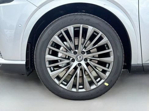 New 2026 Lexus RX 350 FWD image 43