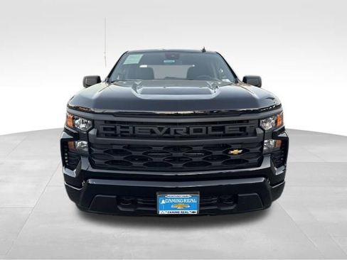 Used 2026 Chevrolet Silverado 1500 Custom image 8