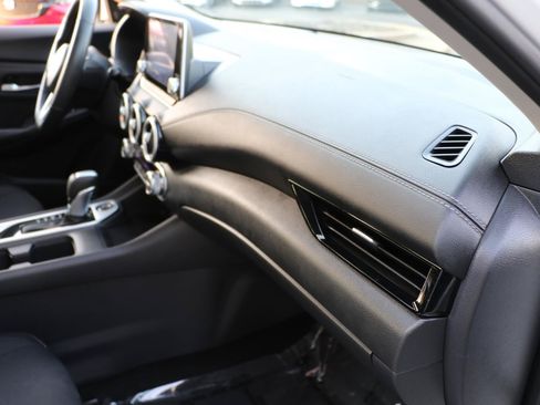 Used 2023 Nissan Sentra SV w/ All-Weather Package FWD image 8