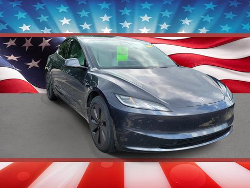 Used 2025 Tesla Model 3 Long Range RWD image 1