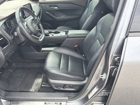 Used 2023 Nissan Rogue SL w/ SL Premium Package FWD image 9