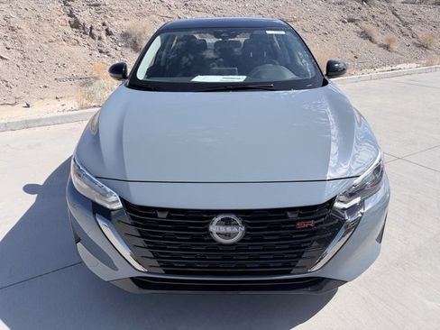 New 2025 Nissan Sentra SR image 2