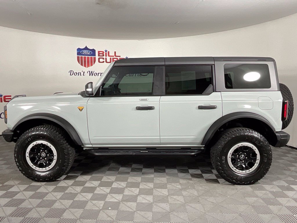 Used 2022 Ford Bronco Badlands AWD/4WD image 6