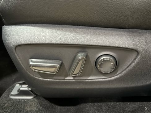 New 2025 Toyota RAV4 XLE w/ Convenience Package image 15