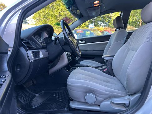 Used 2008 Mitsubishi Galant ES FWD image 10