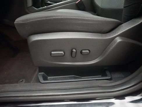Used 2019 Ford Escape SE AWD/4WD image 28