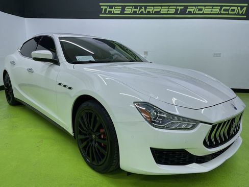 Used 2018 Maserati Ghibli S Q4 image 2