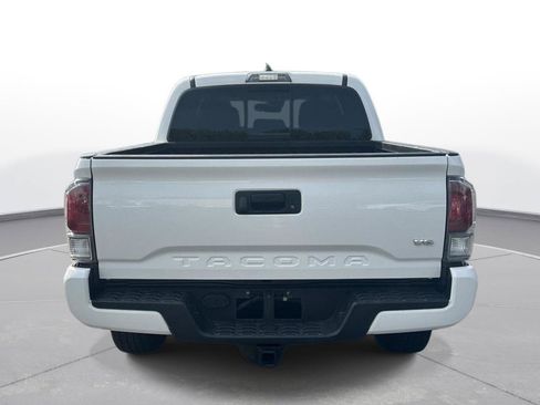 Certified 2020 Toyota Tacoma TRD Sport RWD image 7
