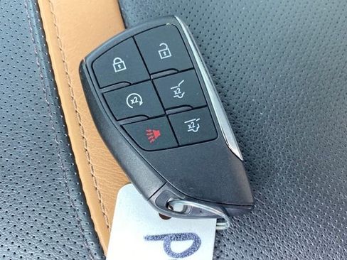 Certified 2023 GMC Yukon AT4 w/ LPO, Floor Liner Package image 27