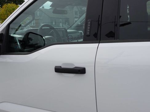 Used 2024 Ford F250 XLT image 14