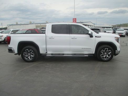 Used 2024 GMC Sierra 1500 SLT w/ SLT Premium Plus Package image 4