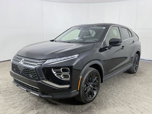 Used 2026 Mitsubishi Eclipse Cross LE AWD/4WD image 3