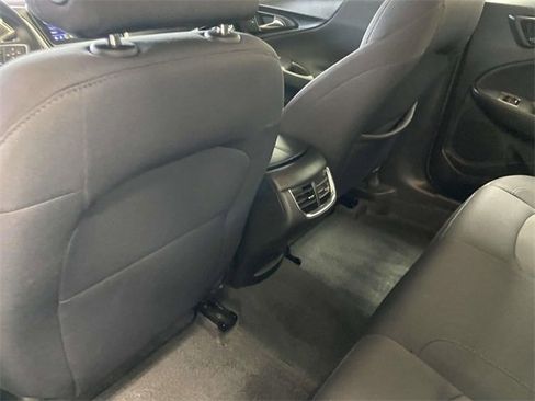 Used 2024 Chevrolet Malibu LT image 14