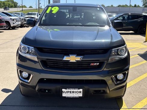 Used 2019 Chevrolet Colorado Z71 AWD/4WD image 10