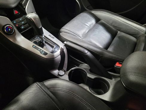 Used 2015 Chevrolet Cruze LTZ w/ Sun, Sound and Sport Package FWD image 26