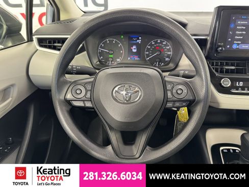 Certified 2025 Toyota Corolla LE FWD image 30