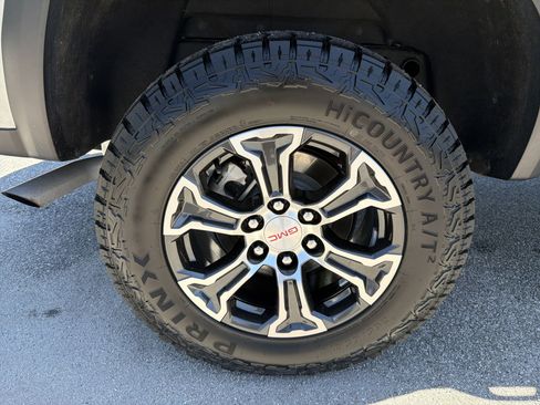 Certified 2023 GMC Canyon AT4 AWD/4WD image 27