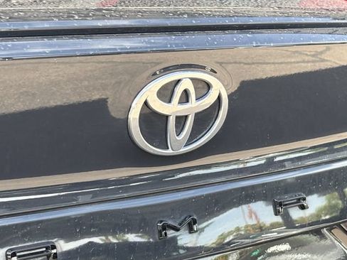 Used 2026 Toyota Camry SE FWD image 12