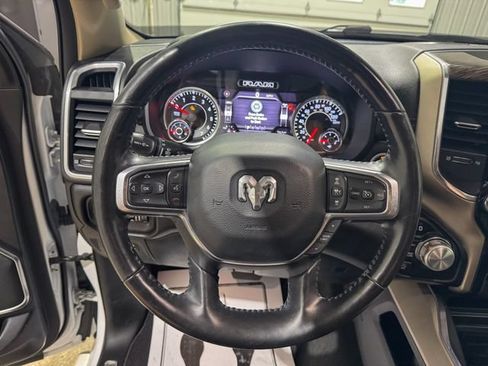 Used 2020 RAM 1500 Laramie AWD/4WD image 14