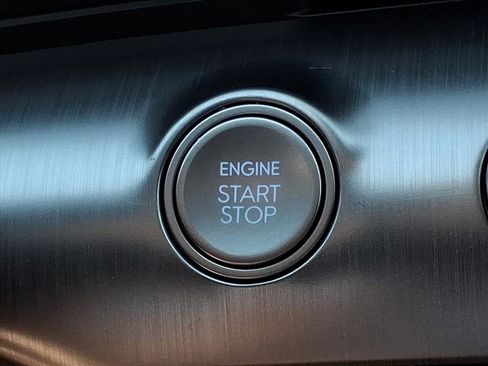 Certified 2025 Hyundai Kona SEL image 23