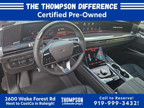 Used 2026 Cadillac Escalade V AWD/4WD image 17