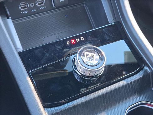 New 2025 Jeep Grand Cherokee Altitude image 34