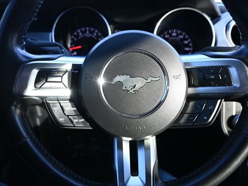 Used 2018 Ford Mustang GT image 29