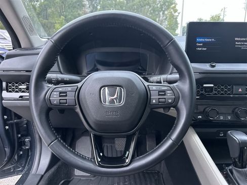 Used 2023 Honda Accord EX-L image 21