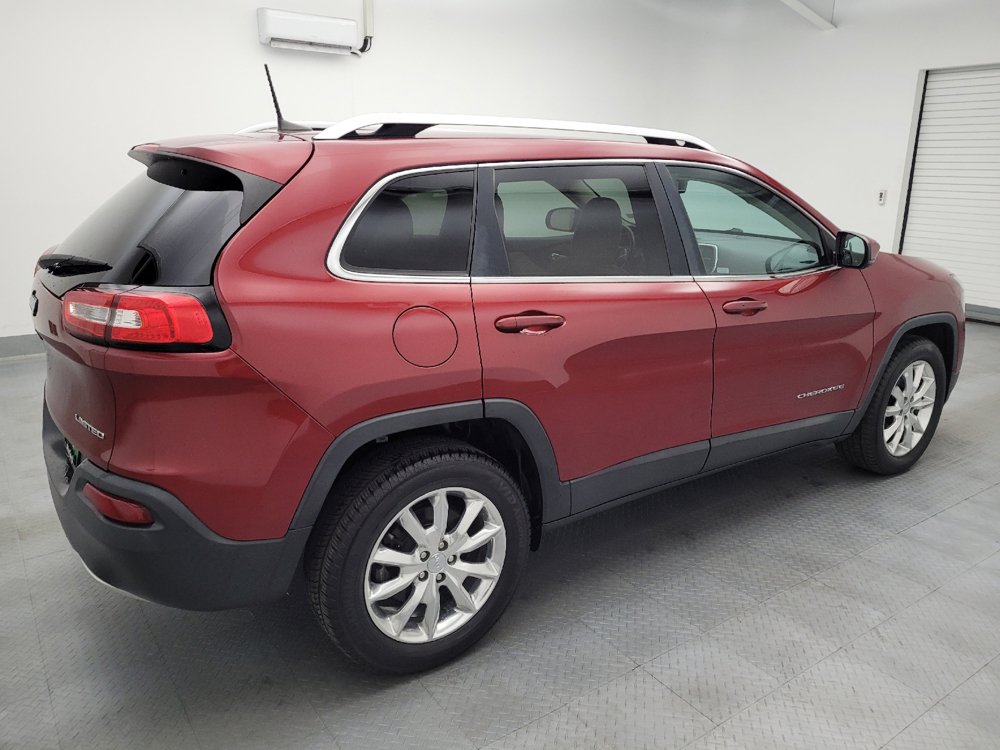 Used 2017 Jeep Cherokee Limited AWD/4WD image 10