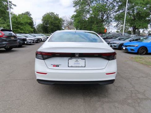 Used 2023 Honda Accord EX image 5