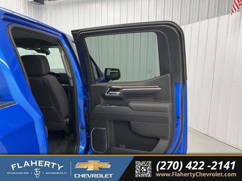 Used 2025 Chevrolet Silverado 1500 RST w/ Convenience Package II image 12