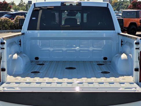 New 2025 RAM 2500 Laramie image 16