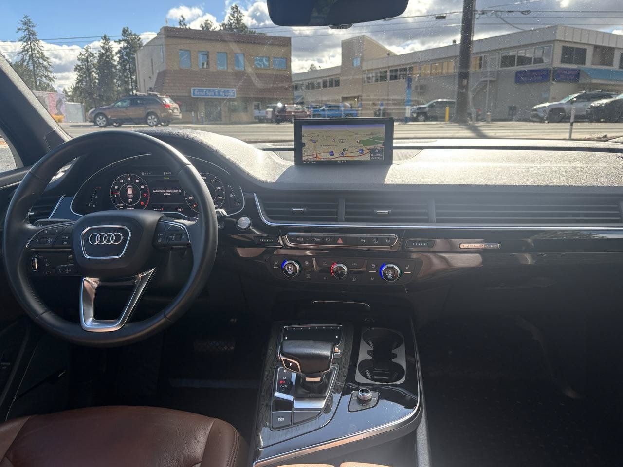 Used 2018 Audi Q7 3.0T Premium Plus w/ Premium Plus Package AWD/4WD image 13