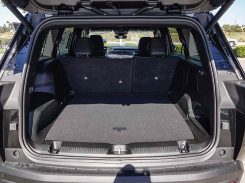 New 2026 Jeep Cherokee Limited AWD/4WD image 25