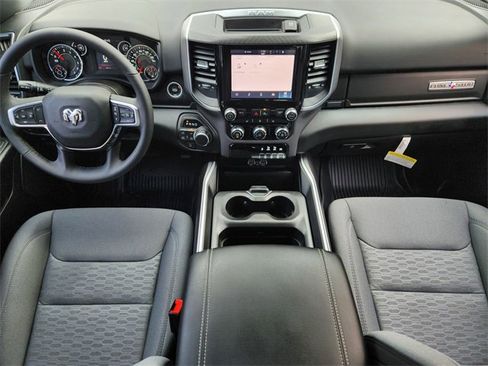 Used 2025 RAM 1500 Lone Star image 27